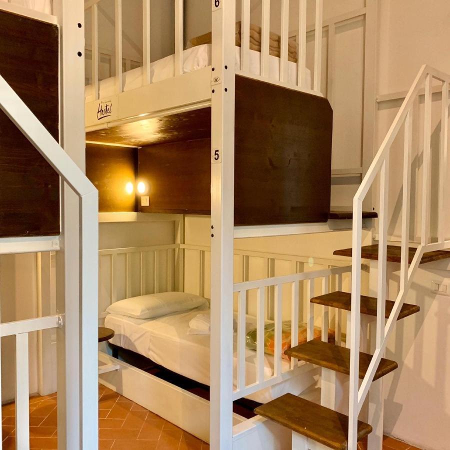 Single Bed 24-Bed Dormitory Room